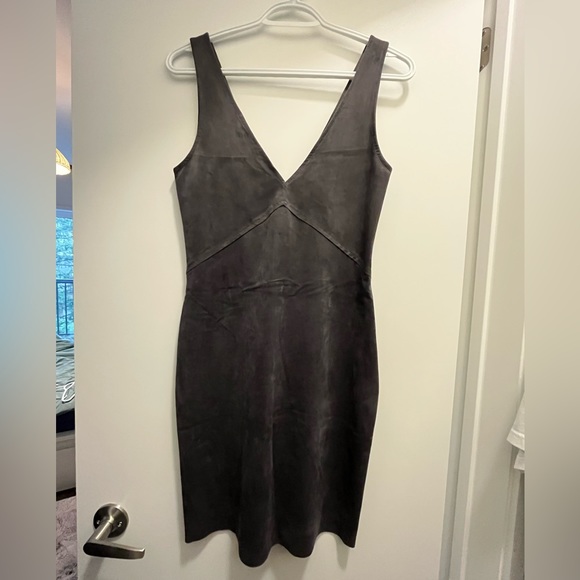 Brand new Wilfred Free vegan suede dress size 4 dark grey - Picture 1 of 7